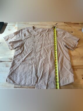 Button-Front Short Sleeve Linen Top in Light Tan